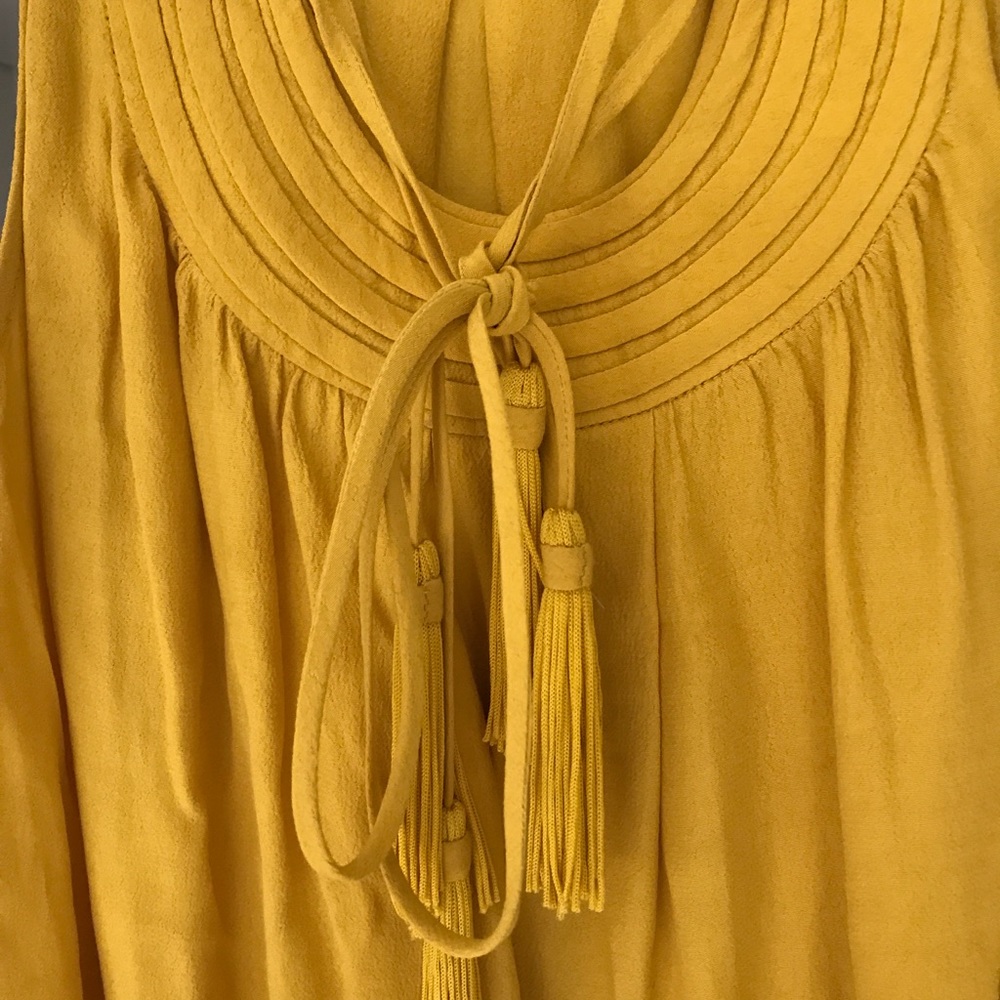 DVF sleeveless blouse